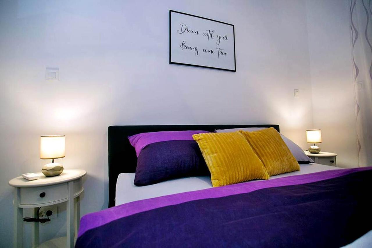 Apartment Sweet Daisy With Parking Zadar Exterior photo
